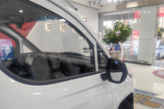 予风汽车 黄金仓 2025款 头等仓 6座 纯电动轻客 宁德时代53.58kWh