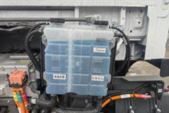 中国重汽成都商用车 V3 蓉E·TRUK 气刹 4.15米单排纯电动仓栅式轻卡 宁德时代140.95kWh