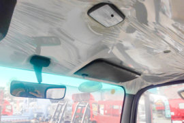 V系&nbsp;载货车驾驶室                                               图片