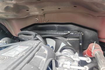 �й������ɶ����ó� V3ϵ 2.5L���� 160���� ��ʿ��8�� 4.15�׵�����ʽ�ῨͼƬ