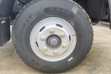 �й������ɶ����ó� V3ϵ 2.5L���� 160���� ��ʿ��8�� 4.15�׵�����ʽ�ῨͼƬ