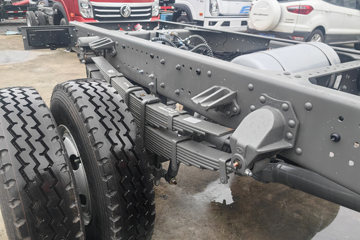 �й������ɶ����ó� V3ϵ 2.5L���� 160���� ��ʿ��8�� 4.15�׵�����ʽ�ῨͼƬ