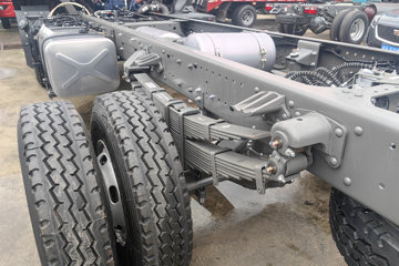 �й������ɶ����ó� V3ϵ 2.5L���� 160���� ��ʿ��8�� 4.15�׵�����ʽ�ῨͼƬ