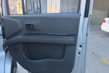 ������Խ ���� ������ 1.6L���� 120���� ������5�� Һɲ 3.8�׵�������΢��ͼƬ