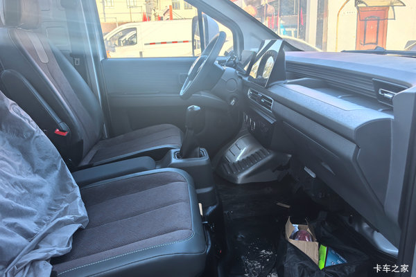 长安跨越 星塔 豪华版 1.6L汽油 3.05米双排栏板微卡