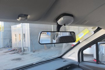 ������Խ ���� ������ 1.6L���� 120���� ������5�� Һɲ 3.8�׵�������΢��ͼƬ