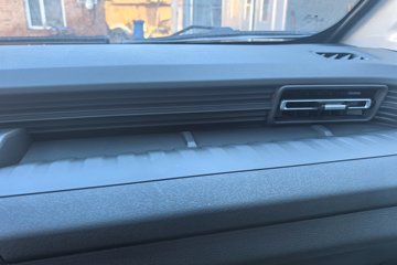 ������Խ ���� ������ 1.6L���� 120���� ������5�� Һɲ 3.8�׵�������΢��ͼƬ