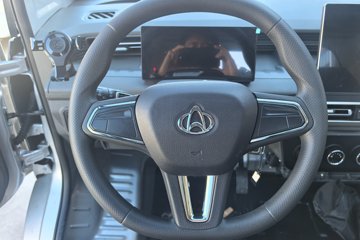 ������Խ ���� ������ 1.6L���� 120���� ������5�� Һɲ 3.8�׵�������΢��ͼƬ