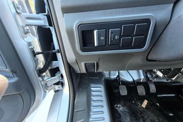 ������Խ ���� ������ 1.6L���� 120���� ������5�� Һɲ 3.8�׵�������΢��ͼƬ