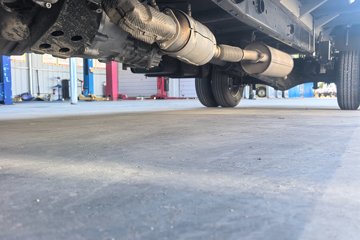 ������Խ ���� ������ 1.6L���� 120���� ������5�� Һɲ 3.8�׵�������΢��ͼƬ