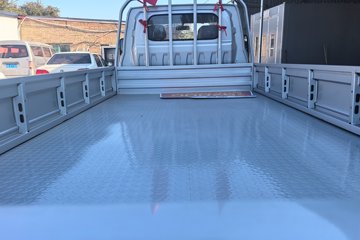 ������Խ ���� ������ 1.6L���� 120���� ������5�� Һɲ 3.8�׵�������΢��ͼƬ