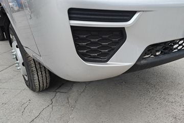 Զ�� ����F5E 2025�� 4.005�׵��Ŵ��綯��ʽ΢�� ��о62kWhͼƬ