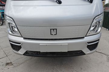 Զ�� ����F5E 2025�� 4.005�׵��Ŵ��綯��ʽ΢�� ��о62kWhͼƬ