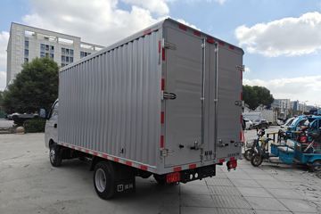 Զ�� ����F5E 2025�� 4.005�׵��Ŵ��綯��ʽ΢�� ��о62kWhͼƬ