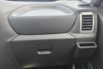 Զ�� ����F5E 2025�� 4.005�׵��Ŵ��綯��ʽ΢�� ��о62kWhͼƬ