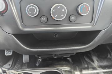 Զ�� ����F5E 2025�� 4.005�׵��Ŵ��綯��ʽ΢�� ��о62kWhͼƬ