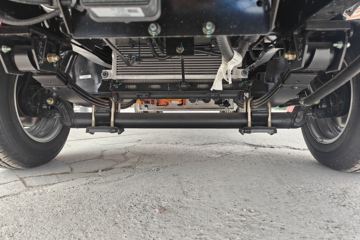 Զ�� ����F5E 2025�� 4.005�׵��Ŵ��綯��ʽ΢�� ��о62kWhͼƬ