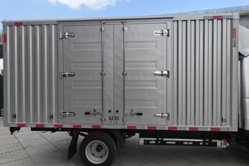 Զ�� ����F5E 2025�� 4.005�׵��Ŵ��綯��ʽ΢�� ��о62kWhͼƬ