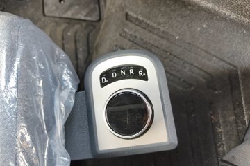 ��������KL 10.8L���� 490���� 6X4 ����12�� AMT�Զ��� ǣ����ͼƬ