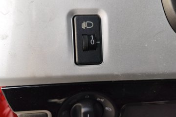 ��������KL 10.8L���� 490���� 6X4 ����12�� AMT�Զ��� ǣ����ͼƬ