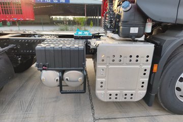 ��������KL 10.8L���� 490���� 6X4 ����12�� AMT�Զ��� ǣ����ͼƬ