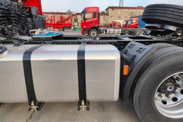 ��������KL 10.8L���� 490���� 6X4 ����12�� AMT�Զ��� ǣ����ͼƬ