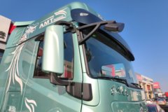 东风天龙旗舰KX 王者版 14.5L LNG 630马力 6X4 伊顿12档 AMT自动档 牵引车 东风天龙旗舰KX 王者版 14.5L LNG 630马力 6X4 伊顿12档 AMT自动档 牵引车