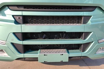 ���������콢KX ���߰� 14.5L LNG 630���� 6X4 ����12�� AMT�Զ��� ǣ����ͼƬ