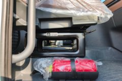 东风天龙旗舰KX 王者版 14.5L LNG 630马力 6X4 伊顿12档 AMT自动档 牵引车 东风天龙旗舰KX 王者版 14.5L LNG 630马力 6X4 伊顿12档 AMT自动档 牵引车