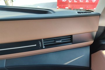 ���������콢KX ���߰� 14.5L LNG 630���� 6X4 ����12�� AMT�Զ��� ǣ����ͼƬ