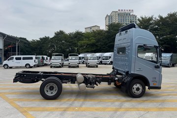 �칤�Ῠ ���� Һɲ 4.4�׵��Ŵ��綯��ʽ�Ῠ �칤100.16kWhͼƬ