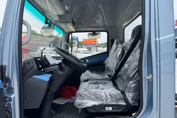 �칤�Ῠ ���� Һɲ 4.4�׵��Ŵ��綯��ʽ�Ῠ �칤100.16kWhͼƬ