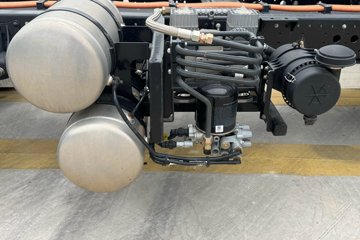 �칤�Ῠ ���� Һɲ 4.4�׵��Ŵ��綯��ʽ�Ῠ �칤100.16kWhͼƬ