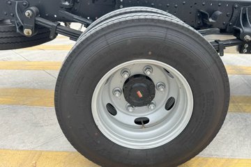 �칤�Ῠ ���� Һɲ 4.4�׵��Ŵ��綯��ʽ�Ῠ �칤100.16kWhͼƬ