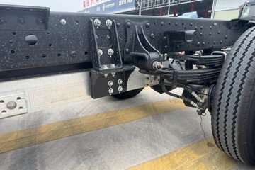 �칤�Ῠ ���� Һɲ 4.4�׵��Ŵ��綯��ʽ�Ῠ �칤100.16kWhͼƬ