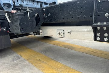 �칤�Ῠ ���� Һɲ 4.4�׵��Ŵ��綯��ʽ�Ῠ �칤100.16kWhͼƬ