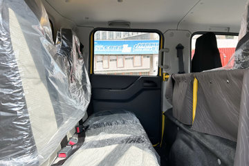 ��Ż�VR 2.2L���� 140���� ������5�� 3.2��˫�������ῨͼƬ