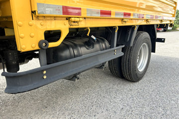 ��Ż�VR 2.2L���� 140���� ������5�� 3.2��˫�������ῨͼƬ