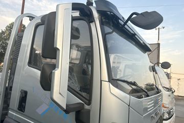 �й�����HOWO ͳ˧ 151���� 4.15�׵��������ῨͼƬ