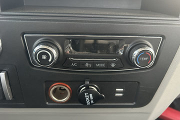 �й�����HOWO ͳ˧ 151���� 4.15�׵��������ῨͼƬ