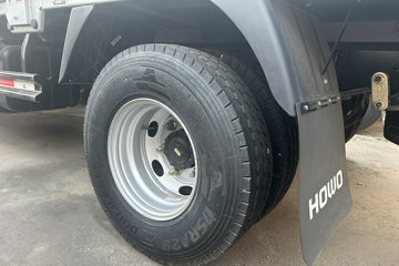 �й�����HOWO ͳ˧ 151���� 4.15�׵��������ῨͼƬ