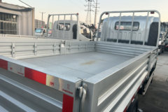 中国重汽HOWO 统帅 151马力 4.15米单排栏板轻卡 中国重汽HOWO 统帅 151马力 4.15米单排栏板轻卡