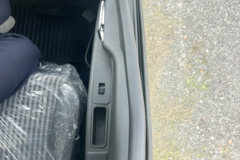 重汽HOWO悍将 2025款 2.3L柴油 148马力 中国重汽8档 4.15米单排仓栅式轻卡