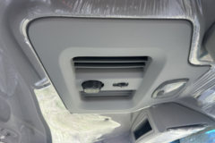 重汽HOWO悍将 2025款 2.3L柴油 148马力 中国重汽8档 4.15米单排仓栅式轻卡