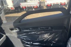 时代领航S1 1.5L CNG 129马力 蓝黛6档 3.19米双排栏板小卡 时代领航S1 1.5L CNG 129马力 蓝黛6档 3.19米双排栏板小卡