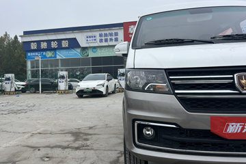 �� �º�ʨX30L 2023�� �Ƹ��� 102���� 1.5L���� 6/7��΢��(������յ�)ͼƬ