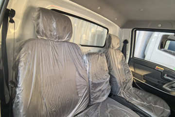 Զ�� ����F5E 2025�� 3.7�׵��Ŵ��綯��դʽ΢�� ��о62kWhͼƬ