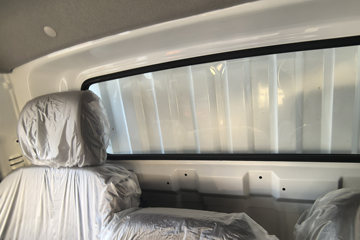 Զ�� ����F5E 2025�� 3.7�׵��Ŵ��綯��դʽ΢�� ��о62kWhͼƬ