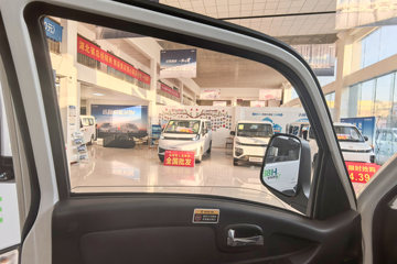 Զ�� ����F5E 2025�� 3.7�׵��Ŵ��綯��դʽ΢�� ��о62kWhͼƬ