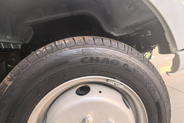 Զ�� ����F5E 2025�� 3.7�׵��Ŵ��綯��դʽ΢�� ��о62kWhͼƬ